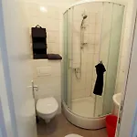 Deluxe Zoya Centar Pola